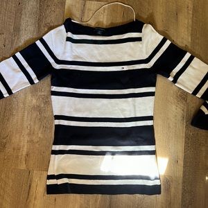 Tommy Hilfiger knit sweater